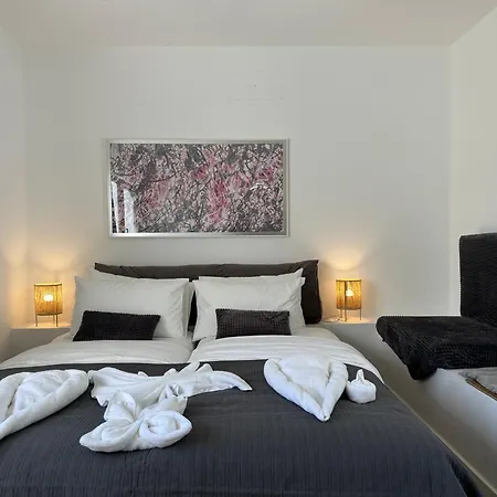 Aomo Art Space بيت ضيافة 4*