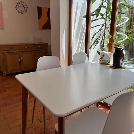 Aomo Art Space Guest house