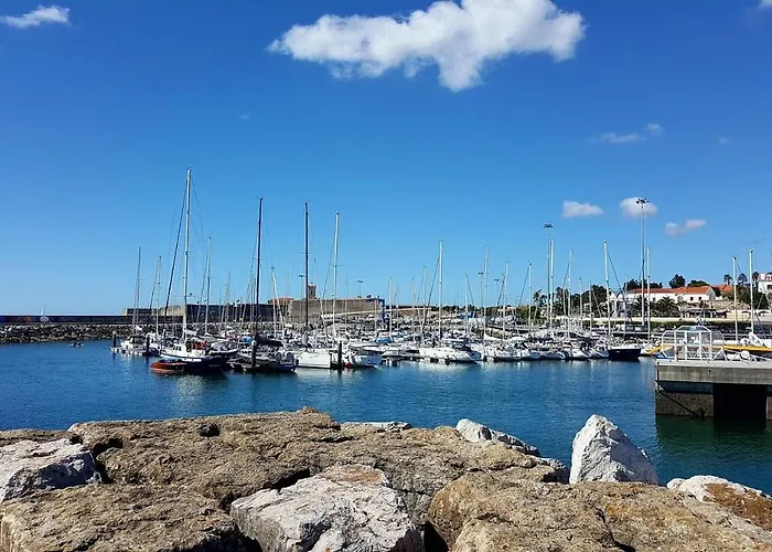 בית הארחה Aomo Art Space 4*