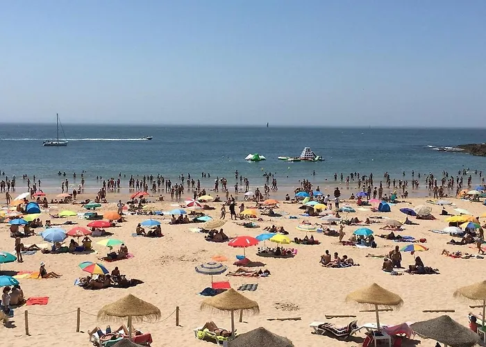 בית הארחה Aomo Art Space 4*