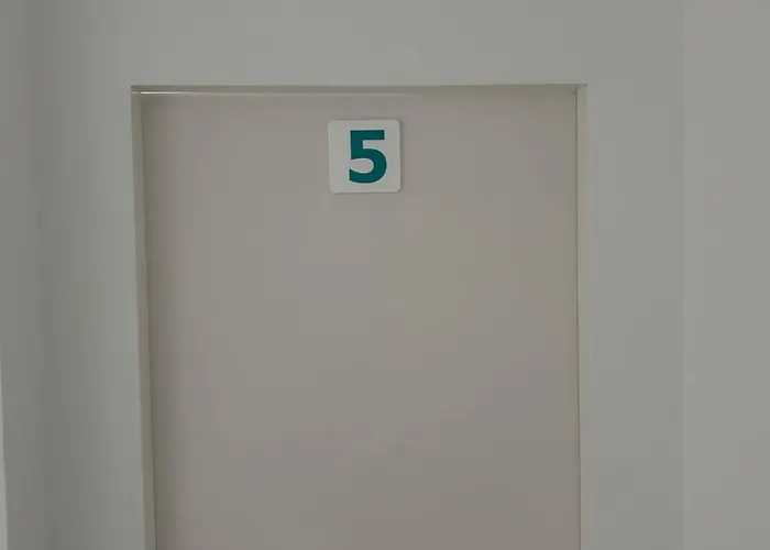 Aomo Art Space בית הארחה