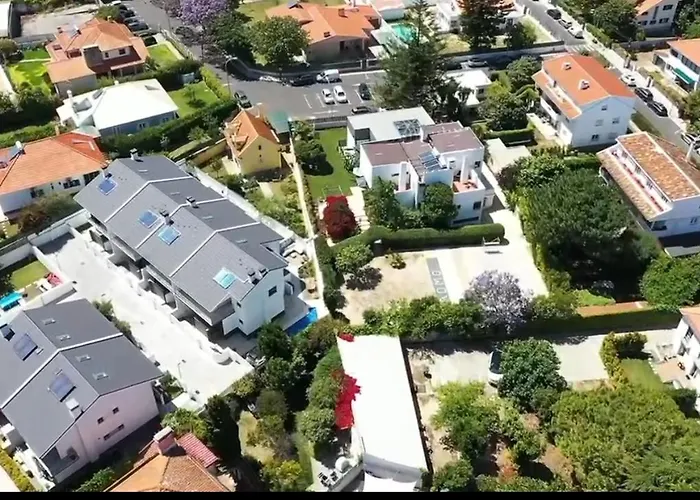 בית הארחה Aomo Art Space 4*