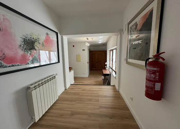 בית הארחה Aomo Art Space 4*