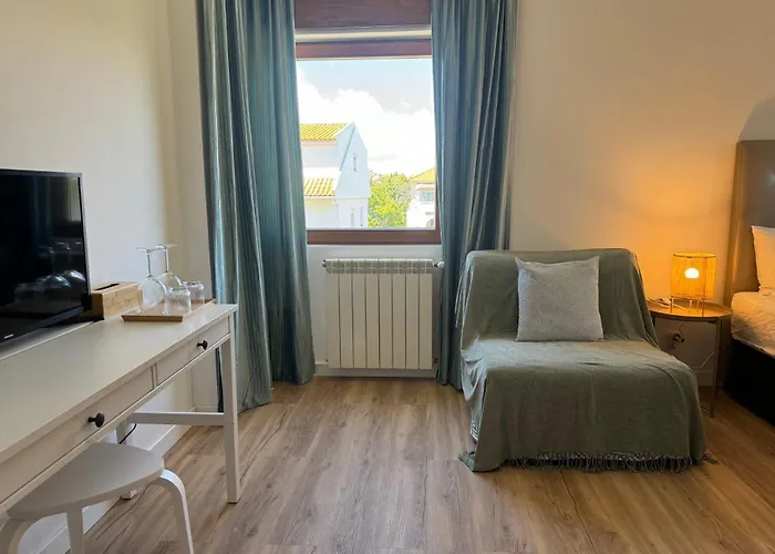 בית הארחה Aomo Art Space 4*