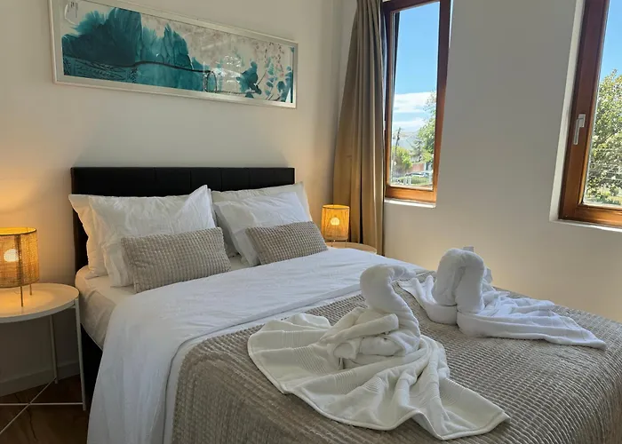 בית הארחה Aomo Art Space 4*