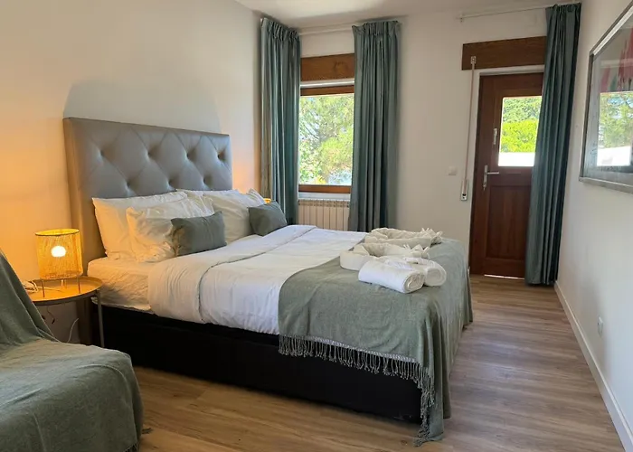 Aomo Art Space בית הארחה אוייראס